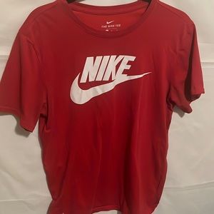Nike tshirt size M